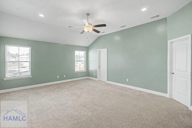 Building Photo - 206 Farnsworth Trl