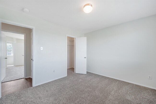 Building Photo - 14423 Benningcrest Ln