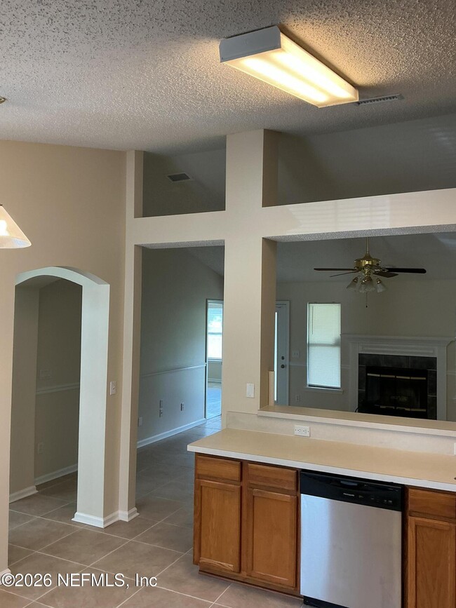 Building Photo - 2892 Golden Pond Blvd