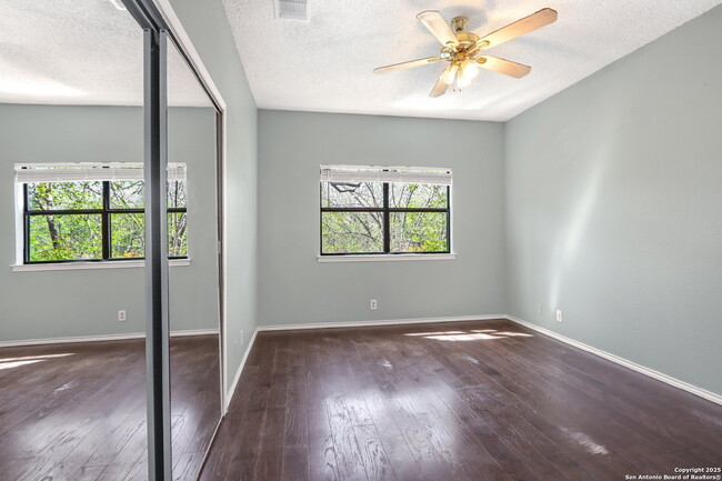 Building Photo - "Charming 4-Bed Retreat with Scenic Views ...