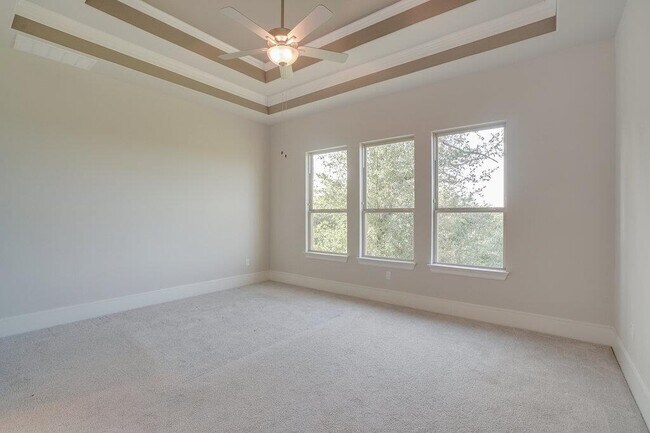 Building Photo - 16916 Sanglier Dr