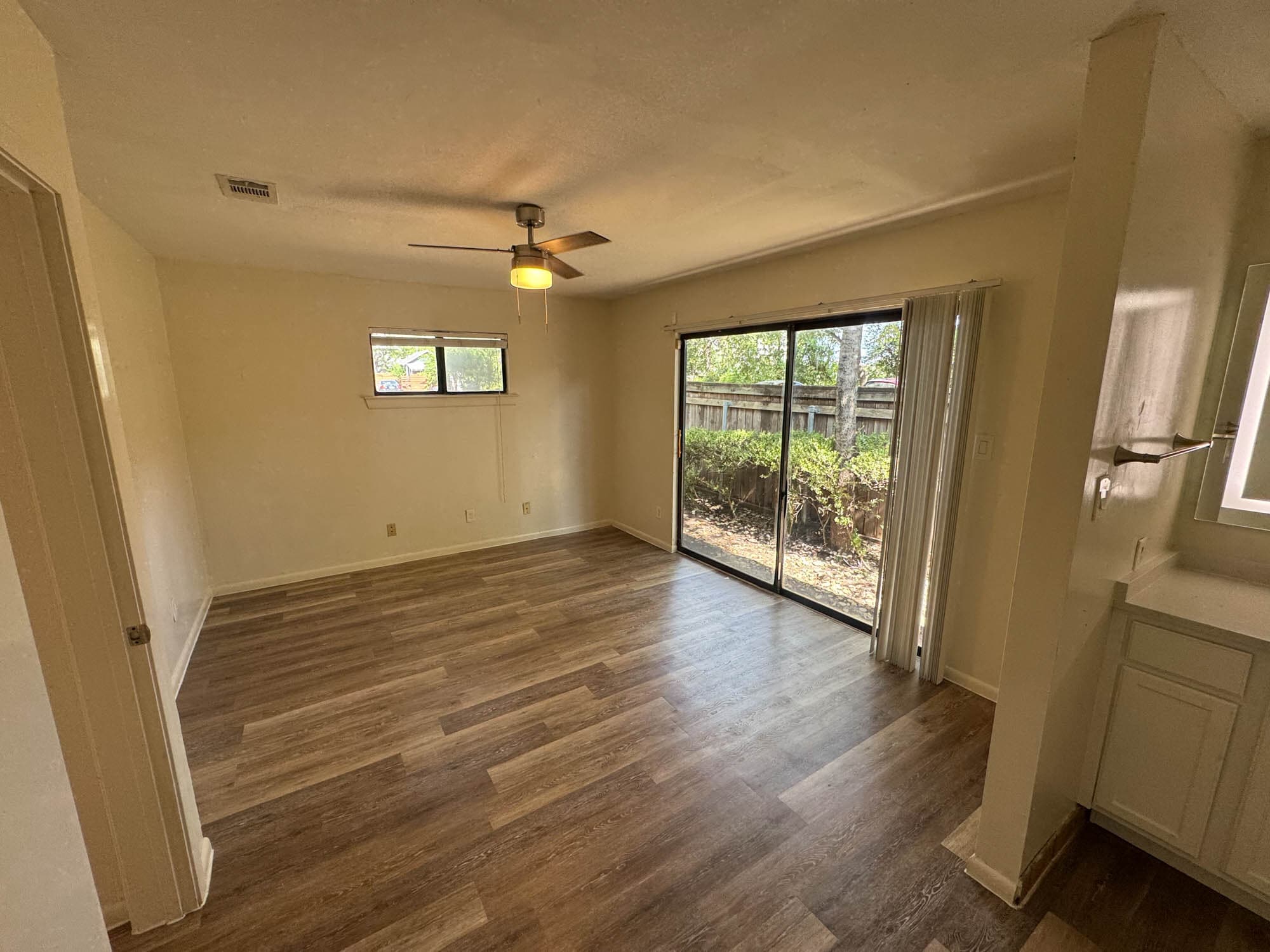 Building Photo - 4607 Avenue B