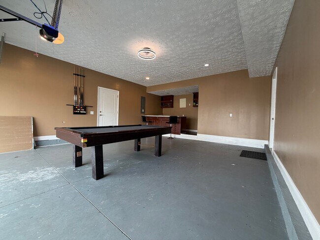 Building Photo - Newly Built 4-Bedroom Home for Rent in Old Heritage Neighborhood – Shelbyville, KY