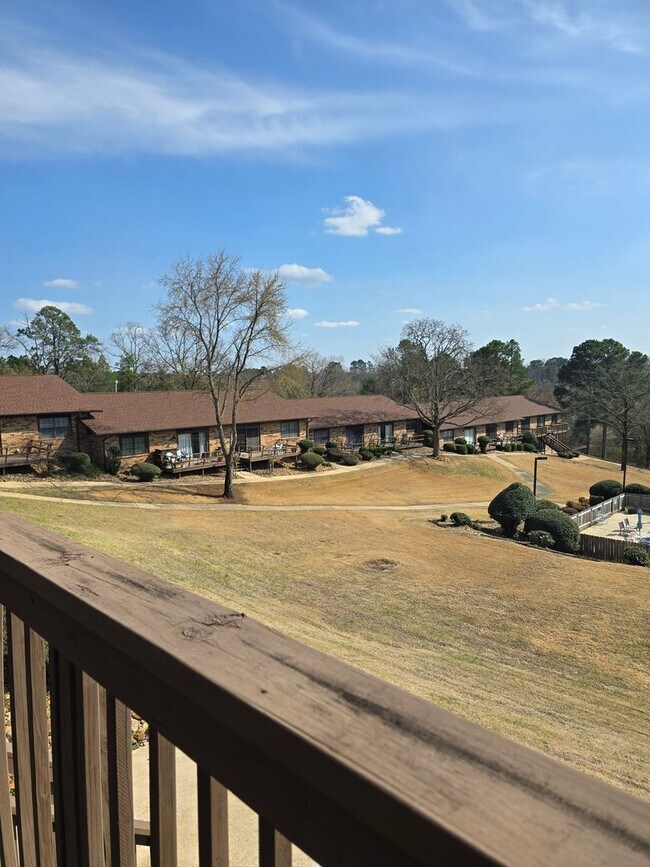 Building Photo - 2/2 Over 55 Condominium Community