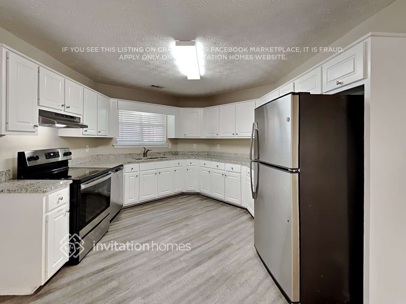 Building Photo - 30 Sable Cir