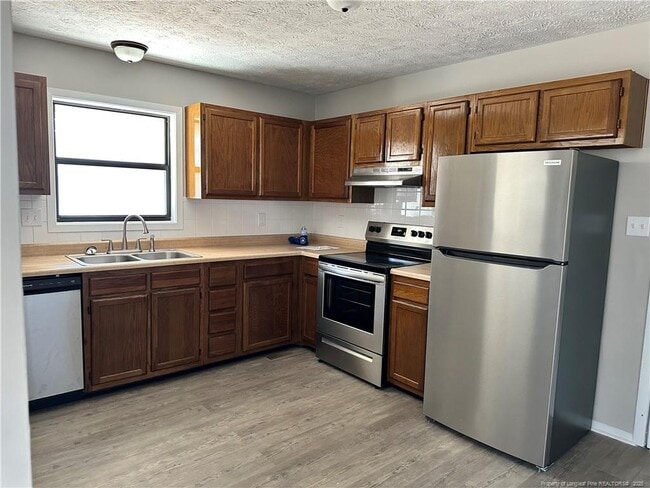 Building Photo - 6839 Candlewood Dr