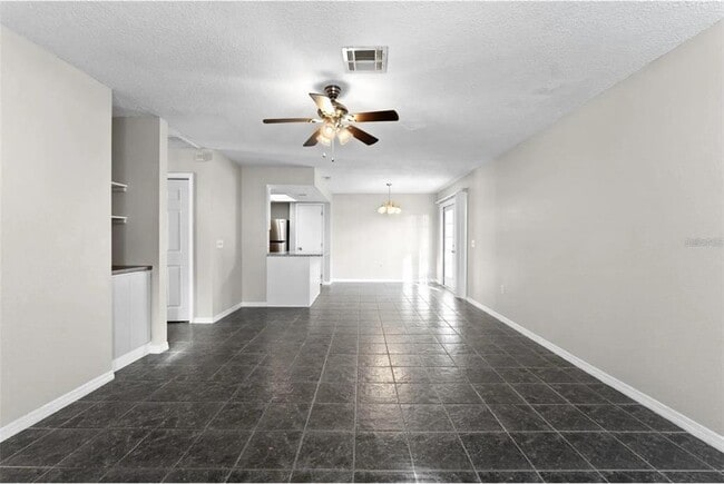 Building Photo - 4416 Highland Ln