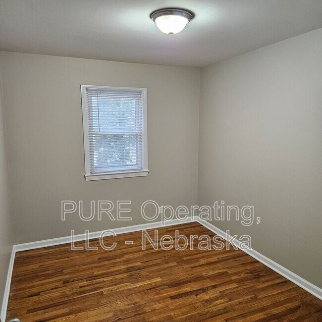 Building Photo - 3341 S 89th St