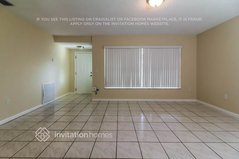 Building Photo - 11421 NW 30th St