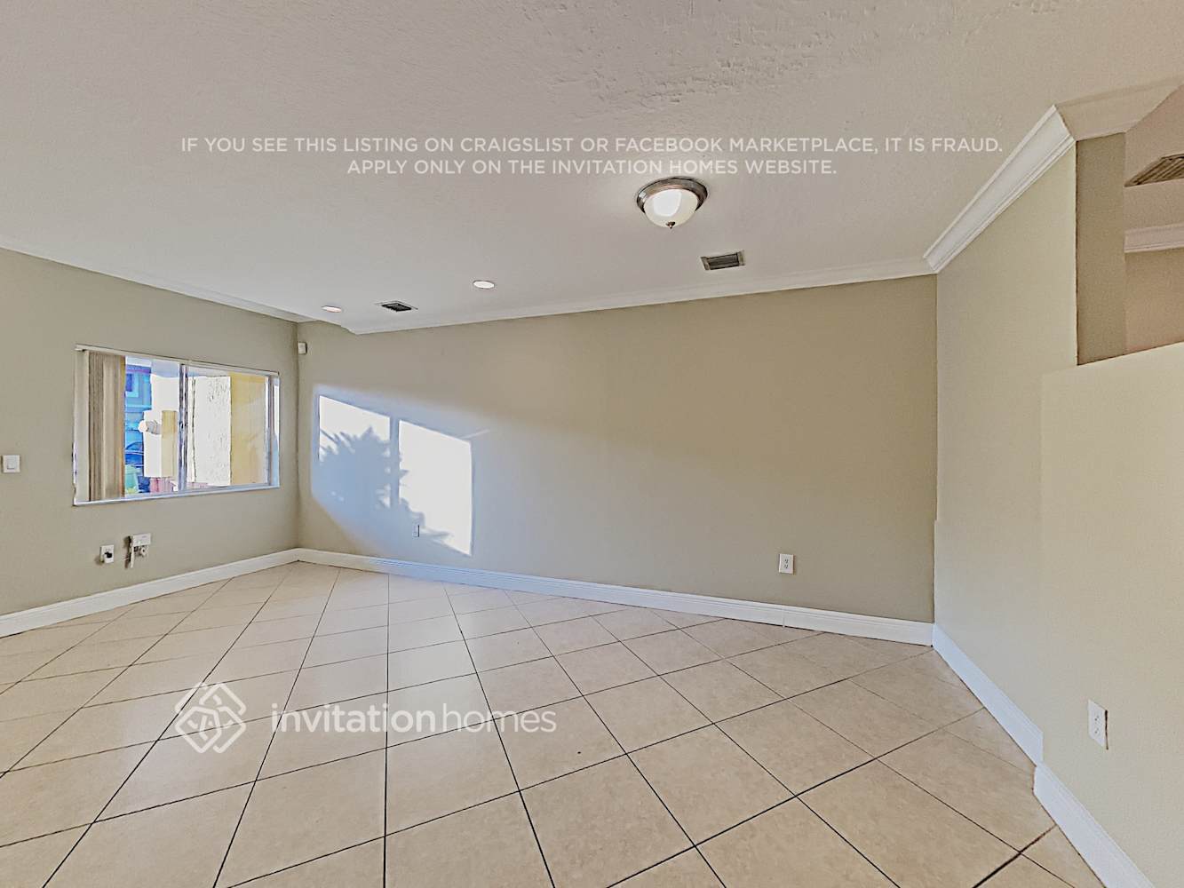 Building Photo - 4942 SW 66th Terrace