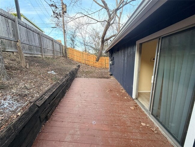 Building Photo - 4302 Scottsdale Rd