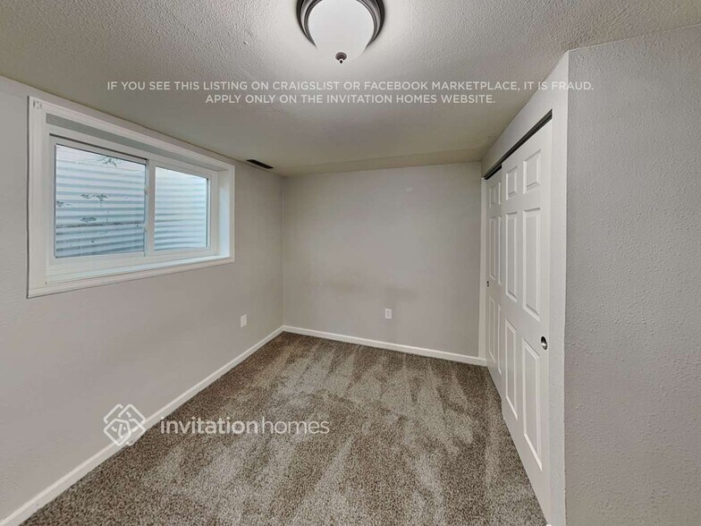 Building Photo - 9153 Meade St