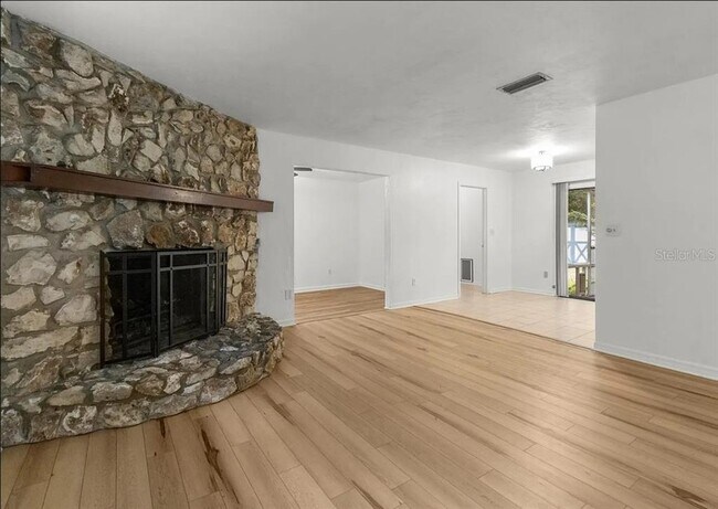 Building Photo - 4344 NW 30th Ter