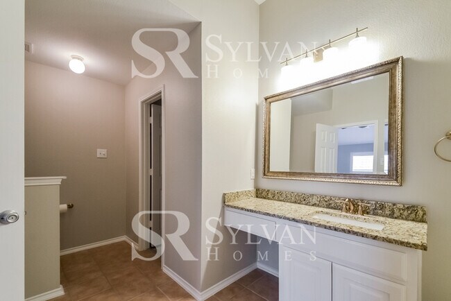 Building Photo - Lease today! No extra charge for contentment and relaxation!