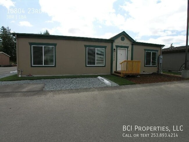 Primary Photo - 10804 23rd Ave E