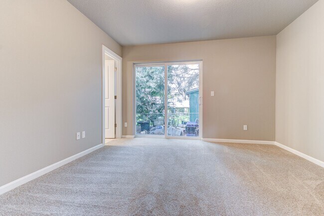 Building Photo - New Construction Great Location Book your tour today!!!