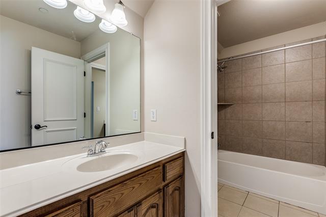 Building Photo - 1630 Gladewater Dr