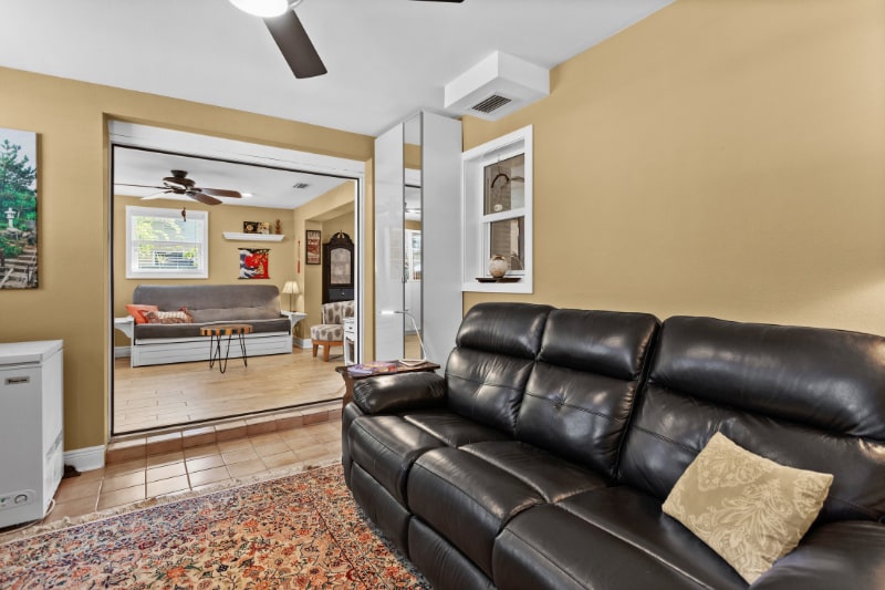 Building Photo - 5614 27th Ave S