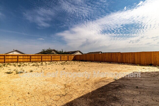 Building Photo - 1507 Middlecoff Ter