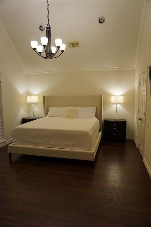 Building Photo - 1942 Fairview St