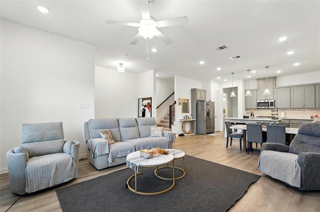 Building Photo - 6535 Baritone Ct