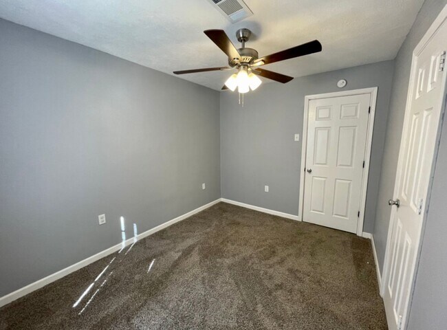 Building Photo - 2311 Ave G