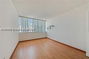 Building Photo - 2025 NE 164th St