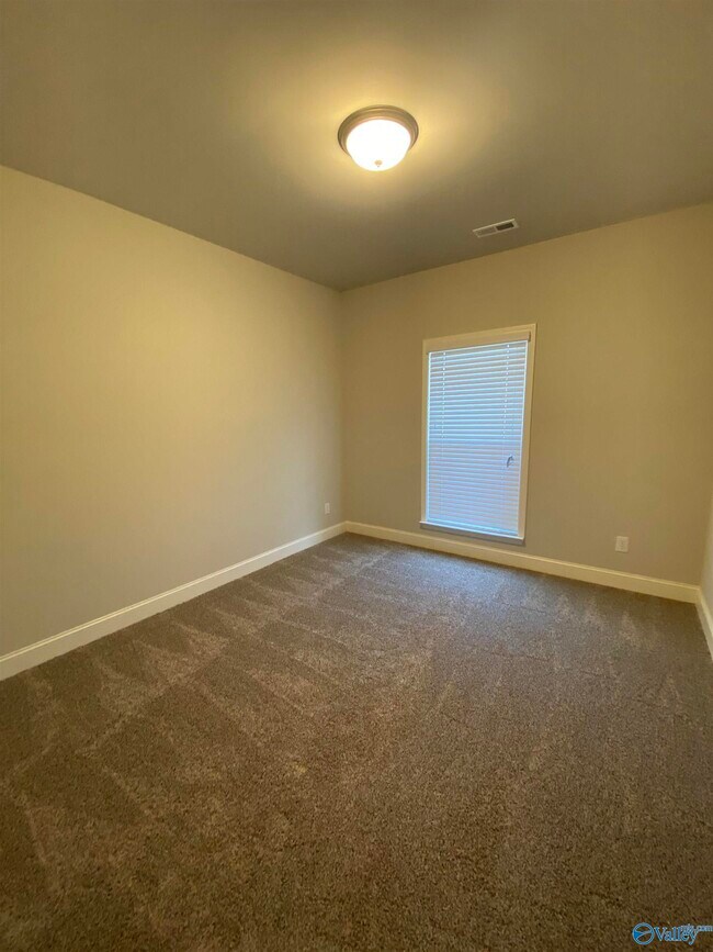 Building Photo - 46 Cypress Point Dr