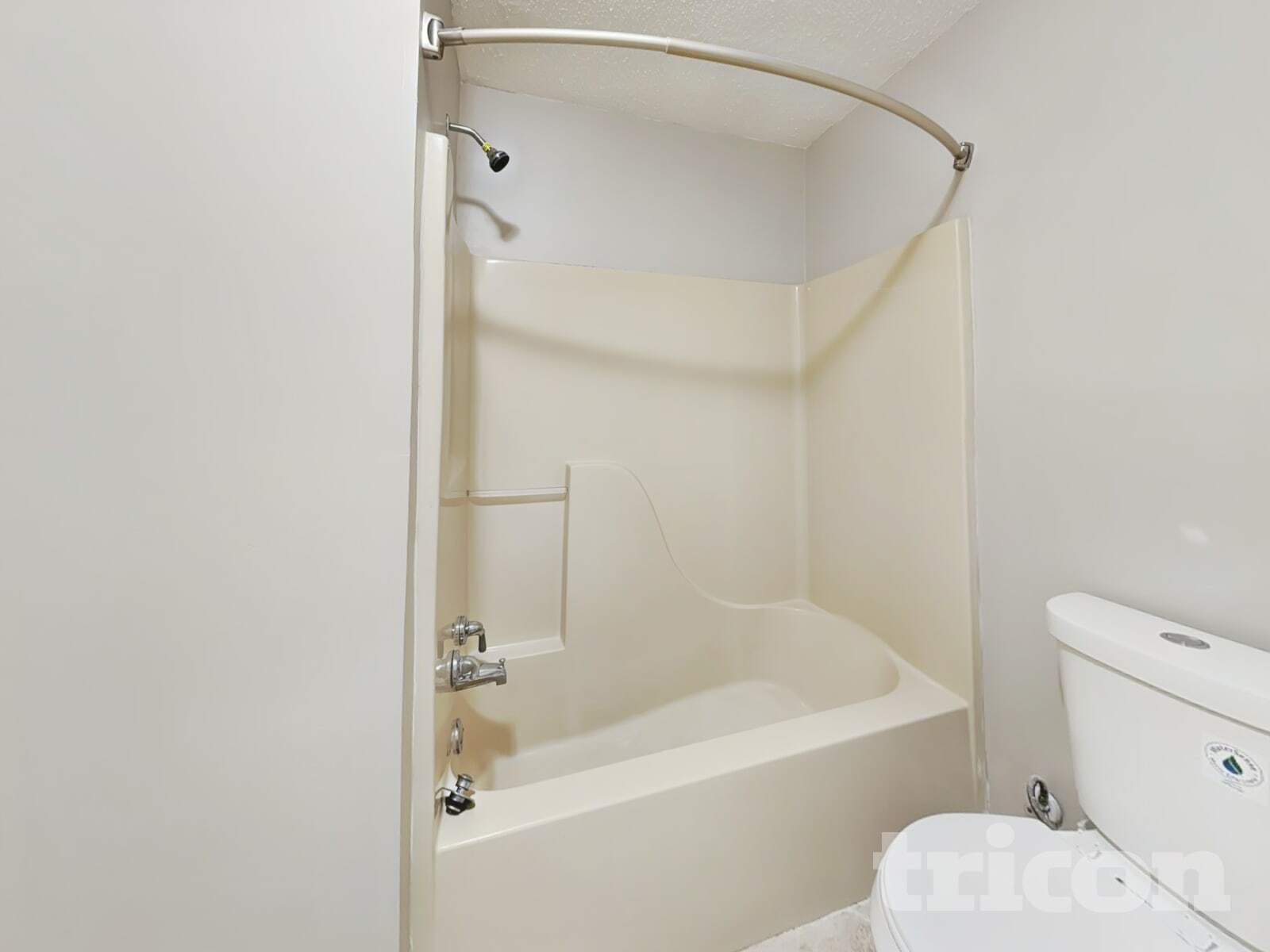 Building Photo - 4095 Gracewood Park Dr