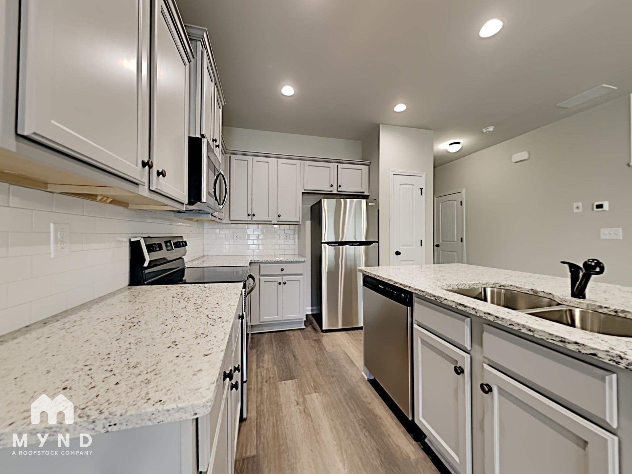 Building Photo - 6063 Oak Bend Ct