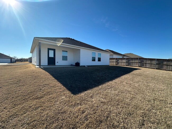 Building Photo - New Construction 3 bedroom/2 bath