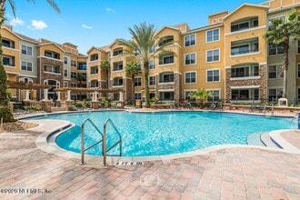 Building Photo - 1001 Monument Rd