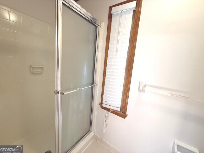 Building Photo - 3707 John Carrol Dr
