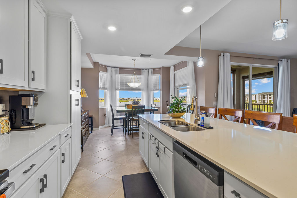 Building Photo - 5651 Double Eagle Cir