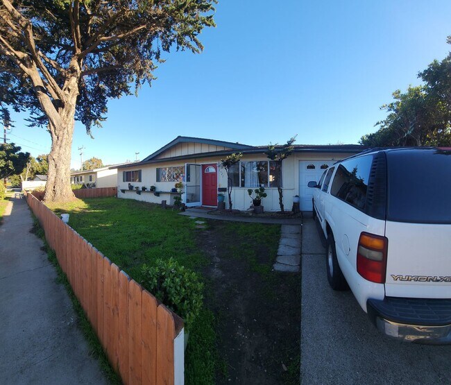 Building Photo - 1321 Madonna Rd