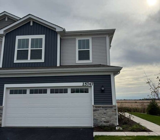 Primary Photo - 25747 W Yorkshire Dr