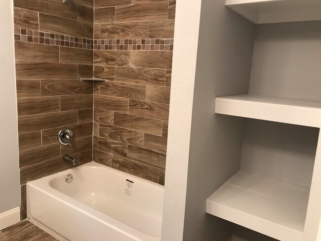 Building Photo - beautiful just remodeled home in Jones Creek. Move In Ready!