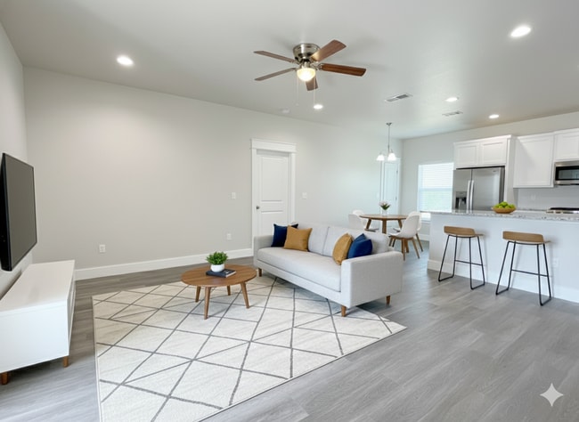 Building Photo - Adorable home in a quiet neighborhood