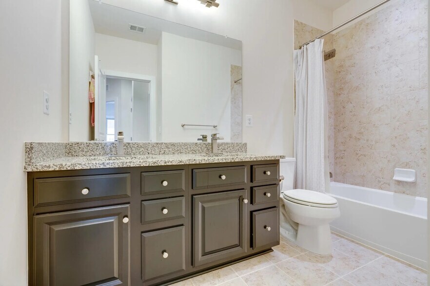 bathroom #2 - 7200 Holywell Lane