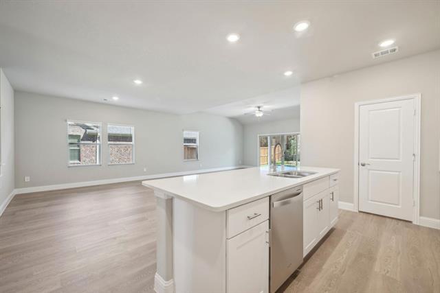 Building Photo - 2208 Palomino Ln