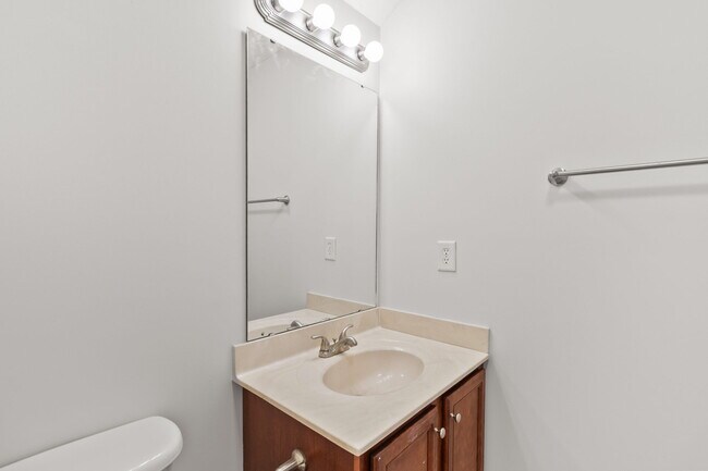 Building Photo - 149 Brightwood Dr