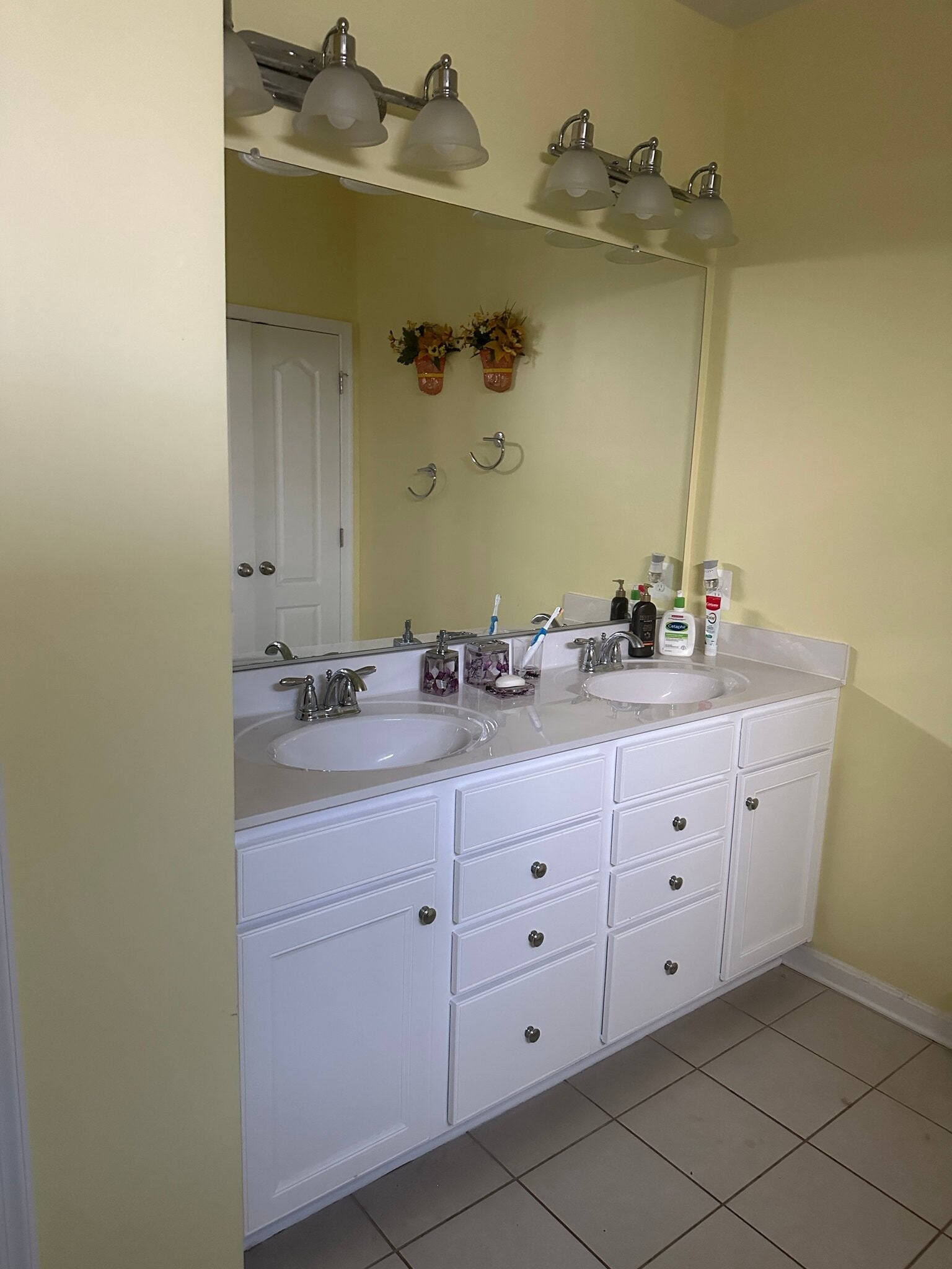 Building Photo - 6525 Cluster Pine Ct