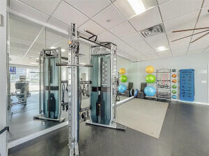 Building Photo - 405 N Ocean Blvd