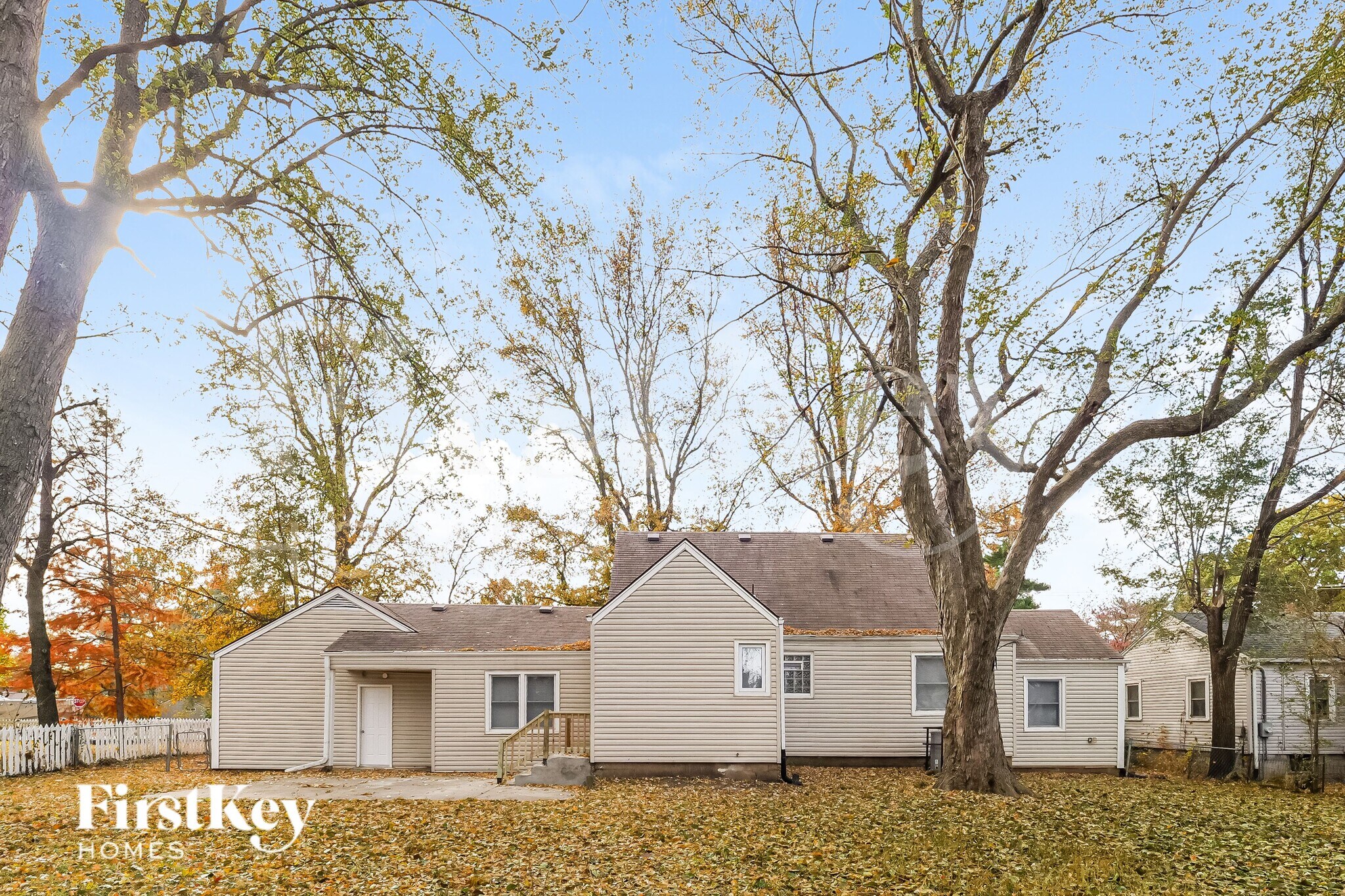 Building Photo - 1204 Highgrove Rd