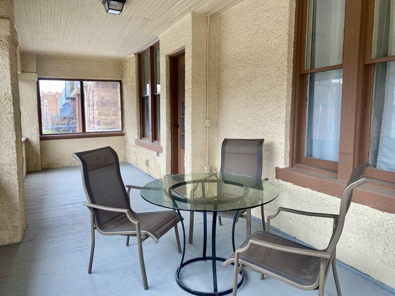 Balcony - 1372 Neil Ave