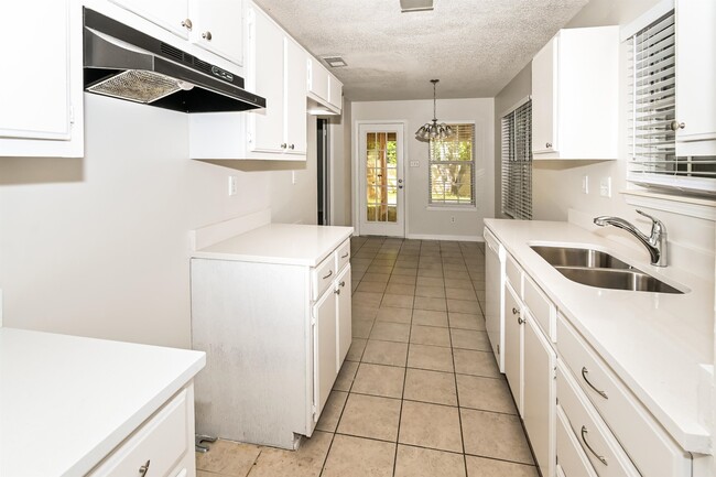 Building Photo - 1473 Beaver Trail Dr