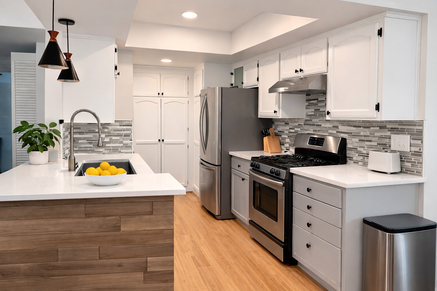 Building Photo - 4140 Hamilton St