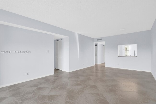 Building Photo - 3050 NW 42nd Ave