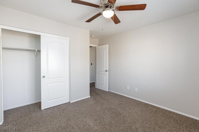 Building Photo - 3536 W Perching Bird Ln