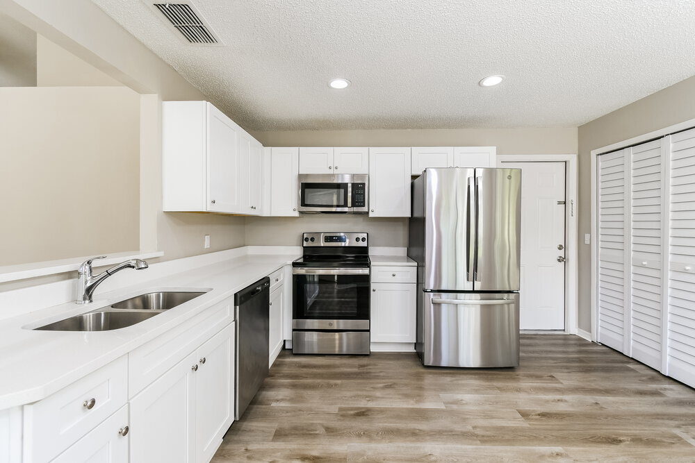 Building Photo - 5514 Deepdale Dr